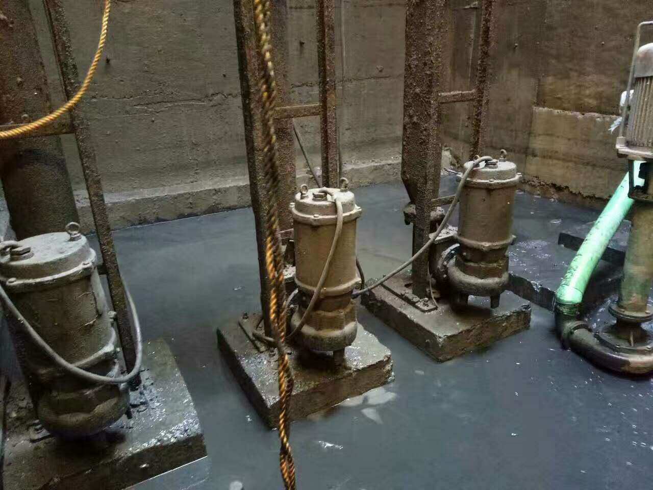 辉南污水池清理